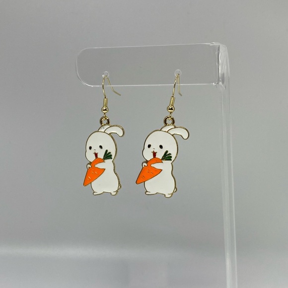 Bunny with carrot gold enamel earrings 🐰 🥕 - Picture 2 of 5